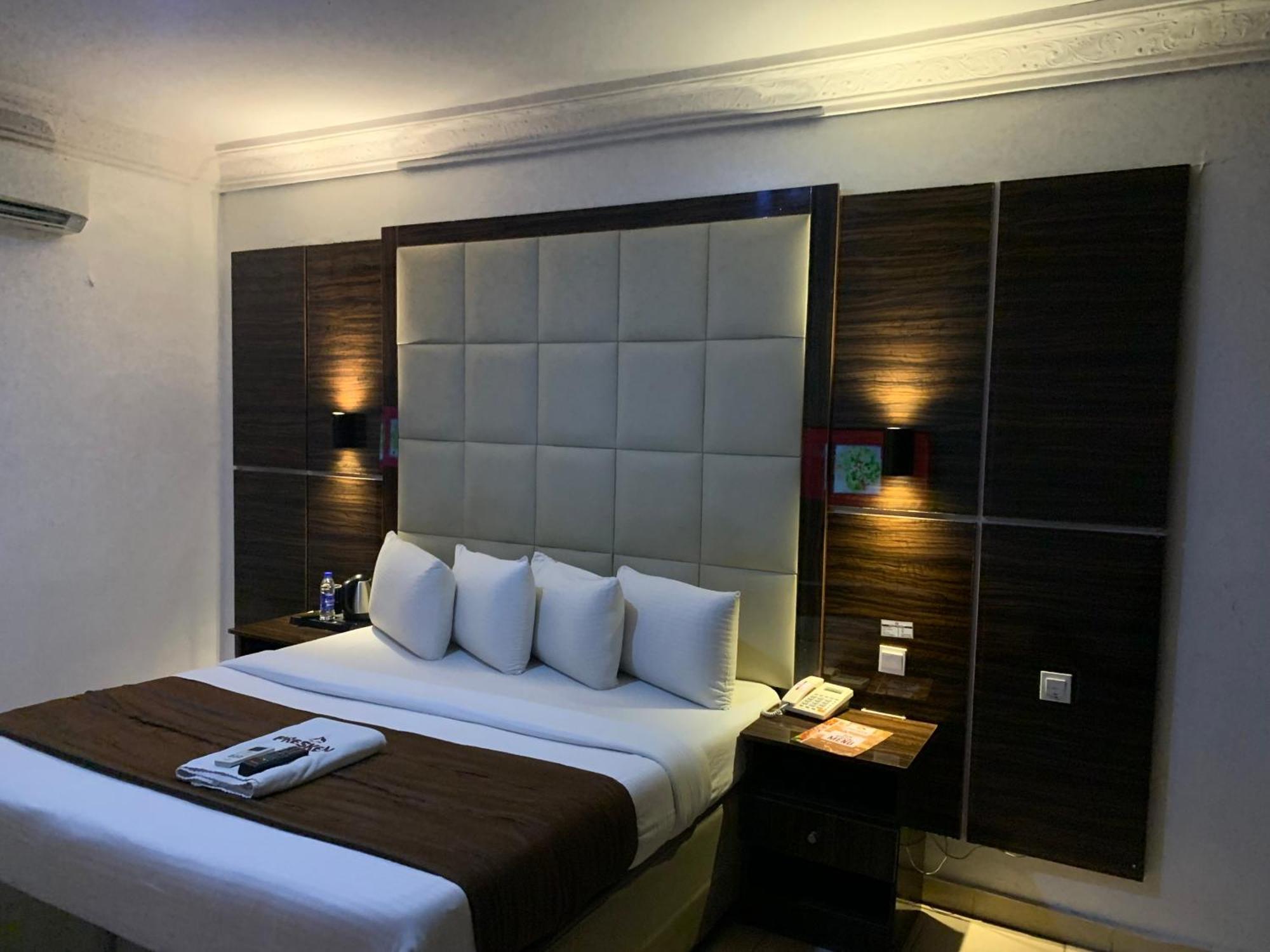 Presken Hotels @ Victoria Island Apese Exterior photo