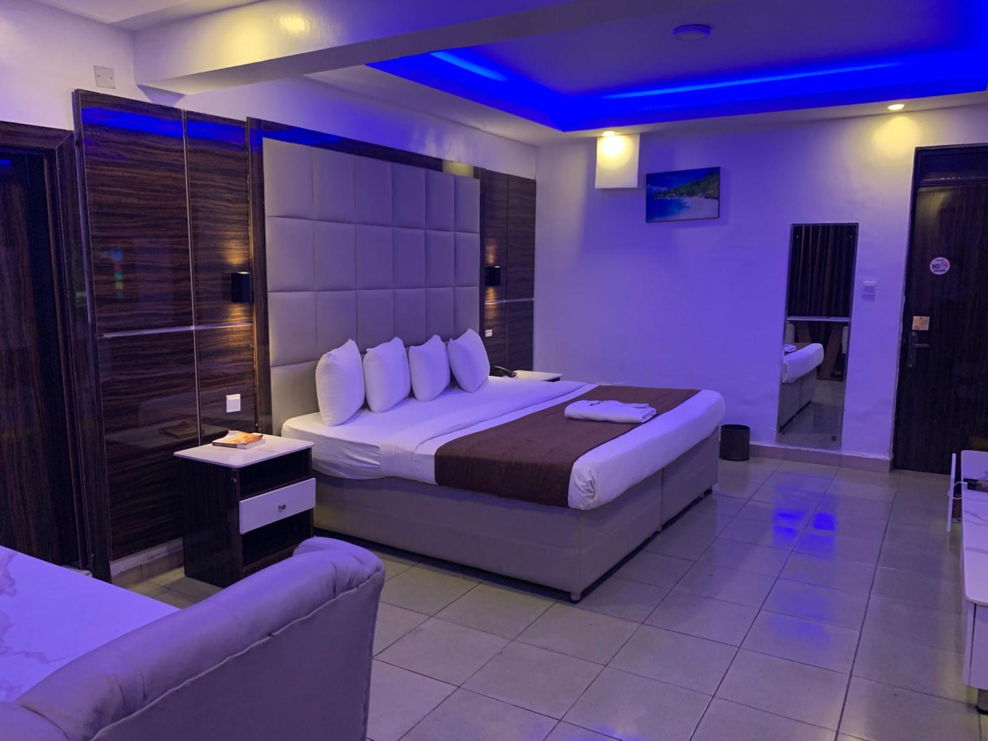 Presken Hotels @ Victoria Island Apese Exterior photo